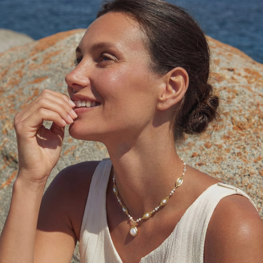 Laurel Necklace